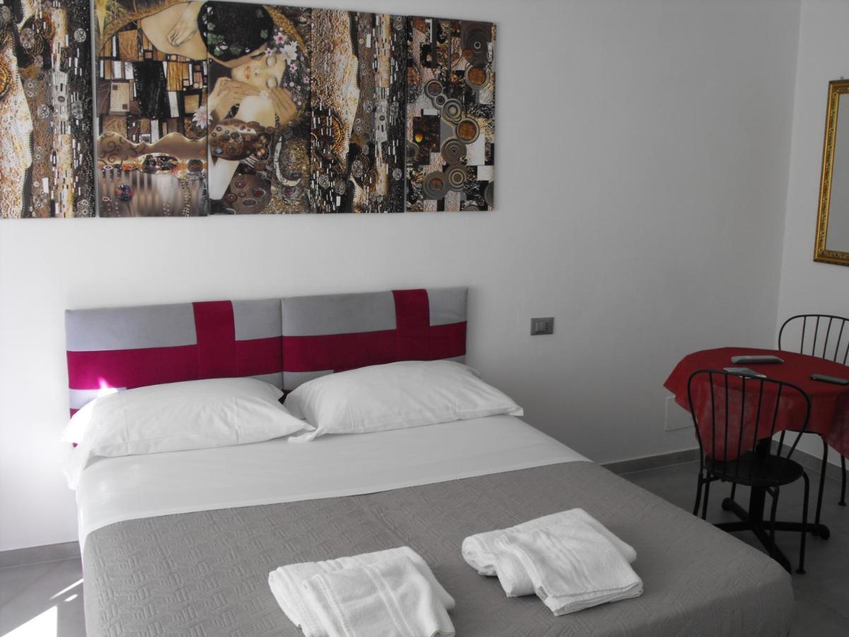 Dimora Chloe B&B Pescara Ngoại thất bức ảnh
